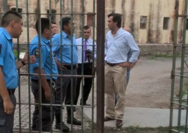 Homicidio en el penal de Villa Las Rosas
