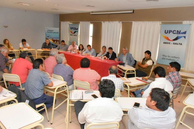 Legisladores nacionales con dirigentes gremiales