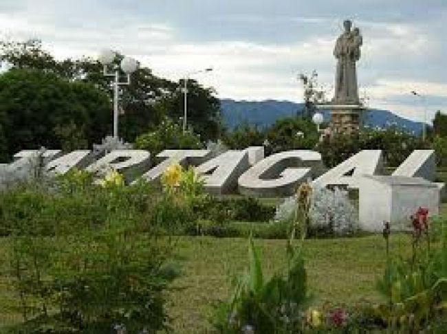 Buscan a el o los asesinos