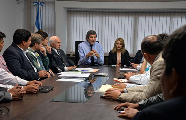 El jefe de gabinete con diputados del PJ