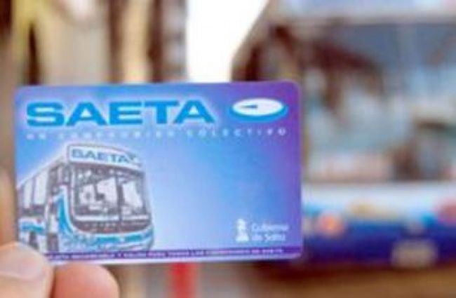 Estudiantes universitarios que no viajan hacia las universidades