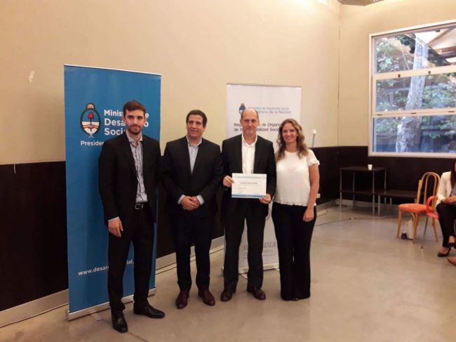 Distinguen programas de RSE de la Cámara del Tabaco