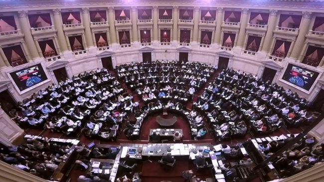 Diputados realizó tres sesiones en cuatro días