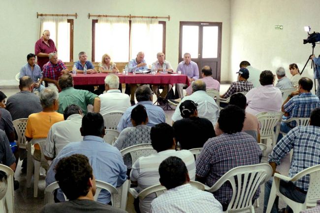 Reunión en Rosario de Lerma