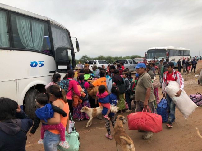 Evacuación en Santa Victoria Este  Crédito foto: Mario Zelarayán