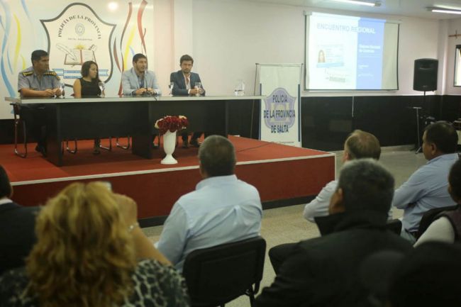 Más municipios emitirán licencias