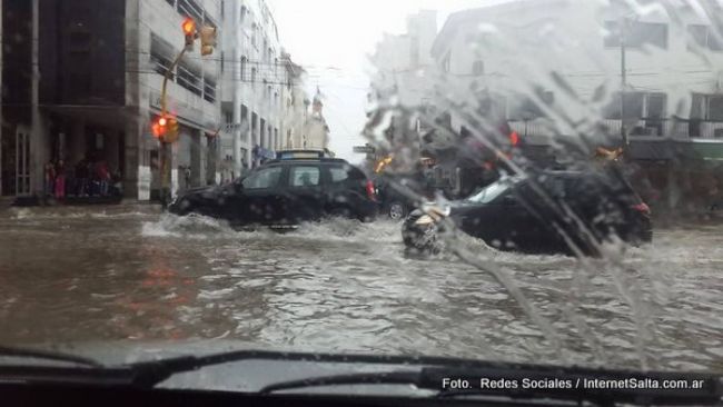 Una de las últimas lluvias con inundación en la ciudad