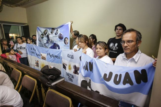 Familiares de submarinistas presentes en la primera sesión de Diputados
