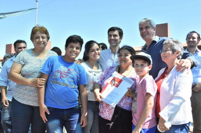 Entrega de viviendas