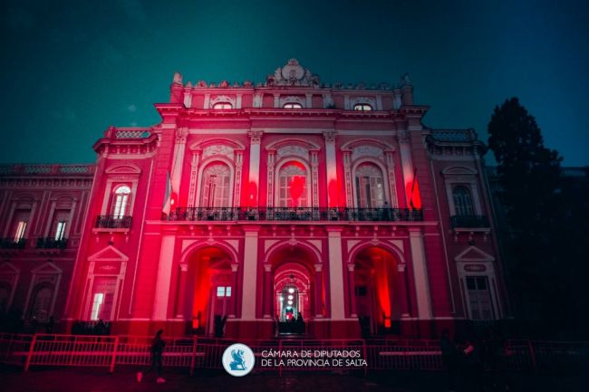 Legislatura color rojo