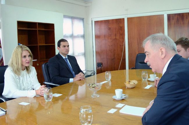 Reunión con representantes rusos
