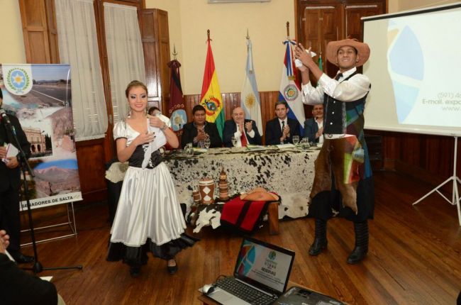 Yacuiba invita a su Expo Chaco 2016