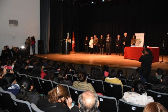 Entrega de becas