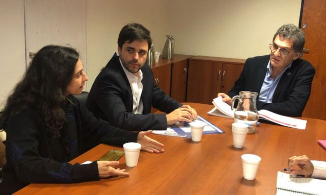 Reunión con autoridades nacionales