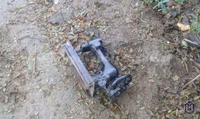 Los ladrones fueron abandonando el botín