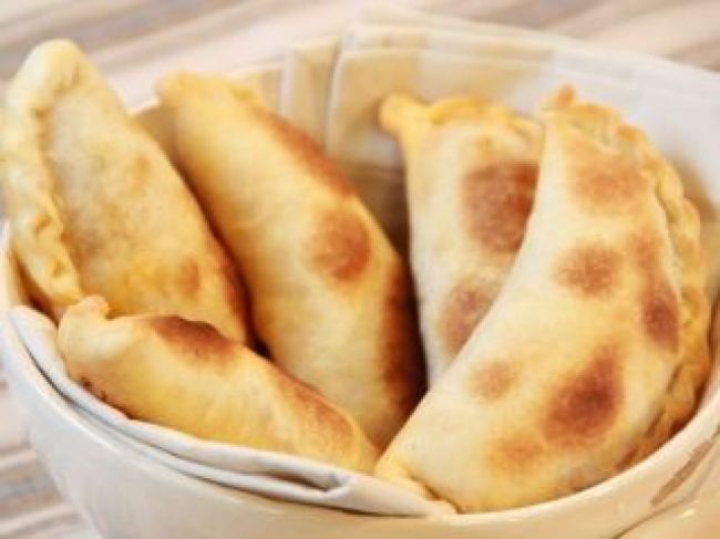 Tradicional empanada salteña