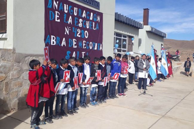 Nueva escuela albergue de Mecoyita