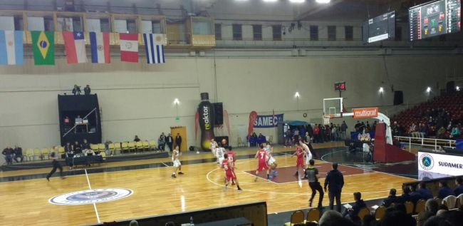 Triunfo Argentino ante Perú