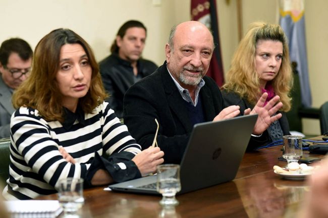 Reunión en el Senado