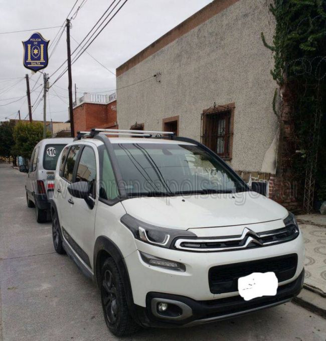 El auto en el que se cometió el delito