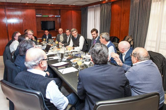 Reunión en Casa de Salta