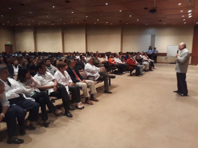Acto en el Hospital Materno Infantil