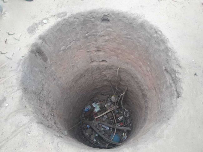 Pozo donde cayó el bebé