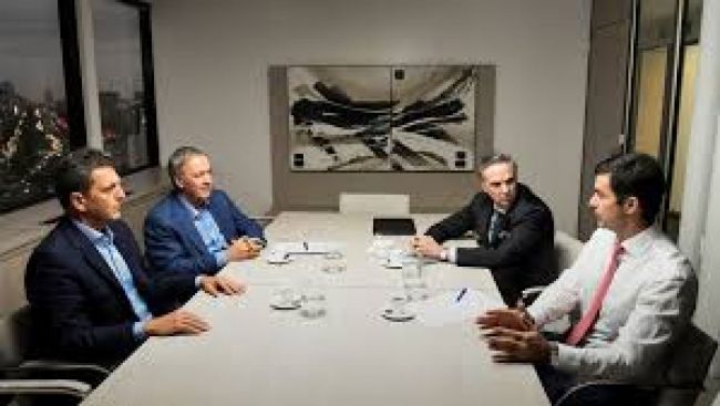 Urtubey junto a Schiaretti, Massa y Pichetto