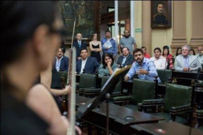 Melodías en el recinto