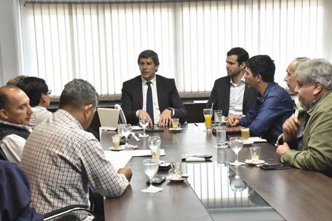 Reunión con gremios estatales