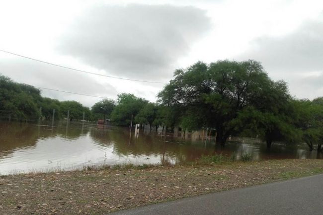 Anegamientos en varias localidades de Anta