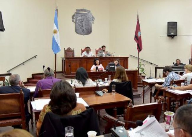 Luego de la pelea, los ediles se expresan contra la violencia