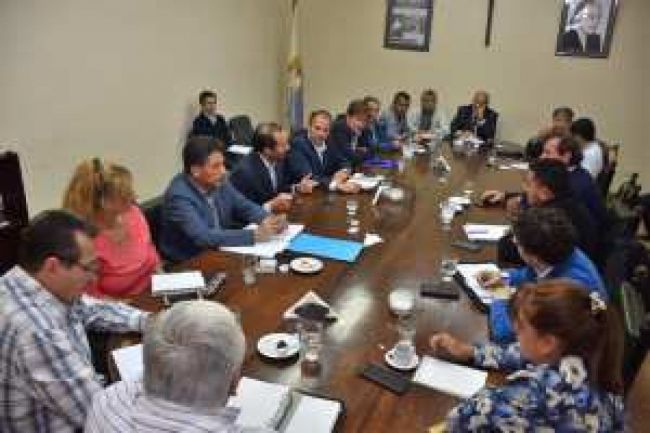 Reunión en el Senado