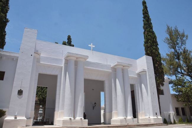 Cementerio de la Santa Cruz