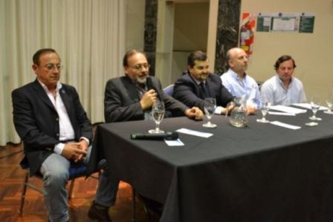 Autoridades reelectas