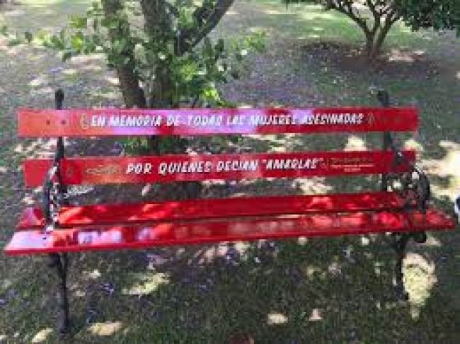 Banco Rojo contra el femicidio