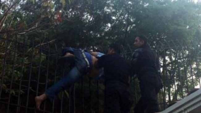 Enganchado y condenado