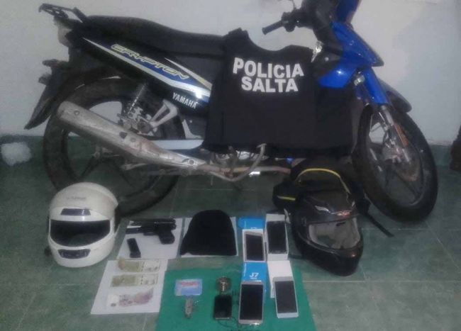 Los ladrones fueron detenidos en la plaza del pueblo