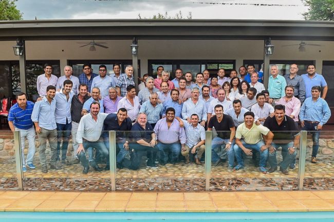 Respaldo de intendentes de distintos partidos políticos