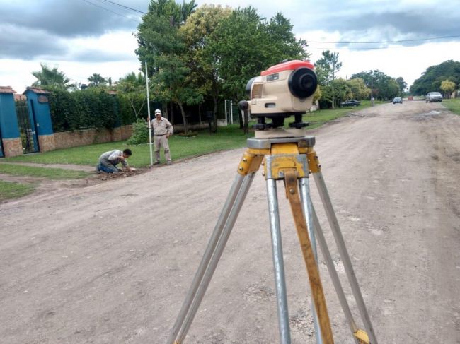 Nivelación de calles en San Luis