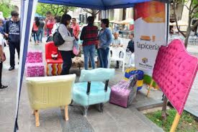 Una muestra de la escuela de artes y oficios