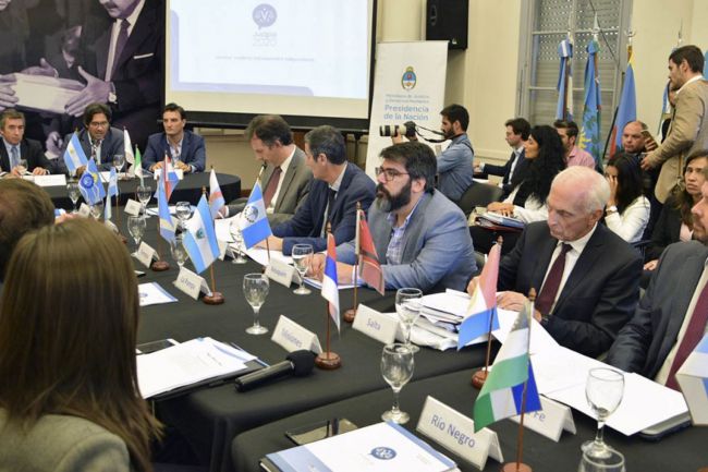 López Arias con Garavano