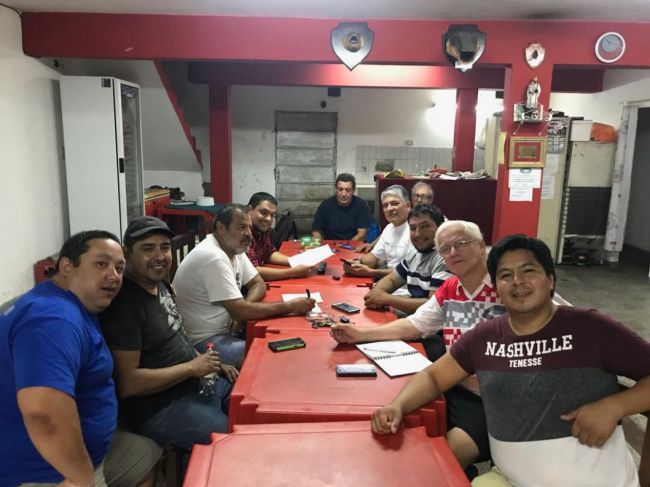 Organizando la competencia de pescadores