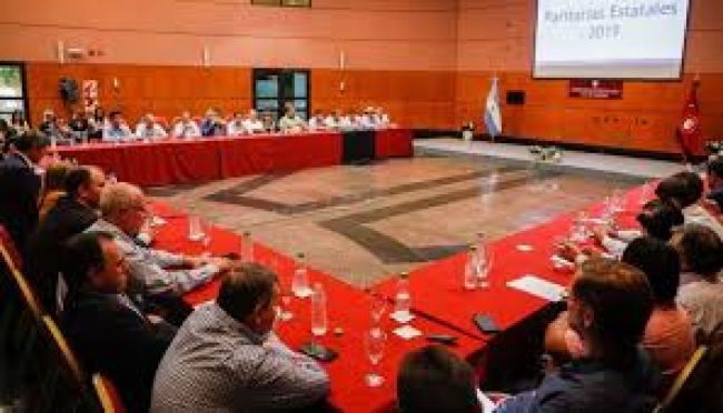 La provincia propone reabrir cada tres meses las paritarias