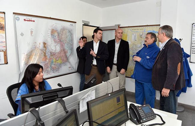 Urtubey y Morales recorrieron el Centro de Coordinación Operativa y la Unidad de Análisis Criminal