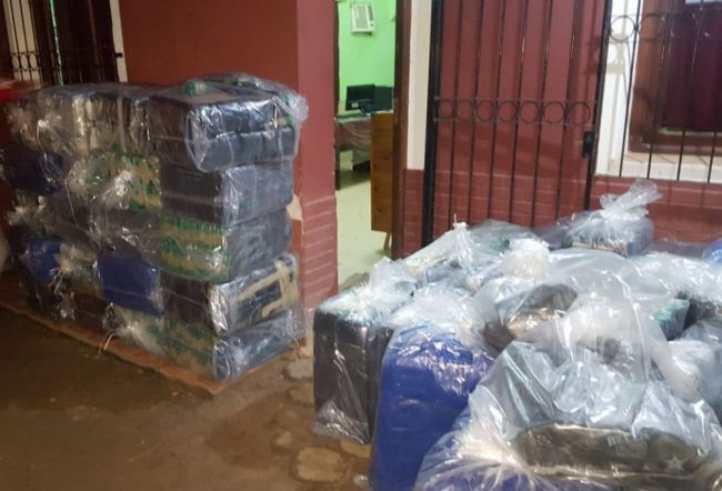 Los bultos con hojas de coca