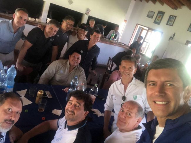 Promueven la práctica del rugby