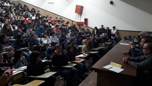 Gran convocatoria al taller de Física en la UNSa