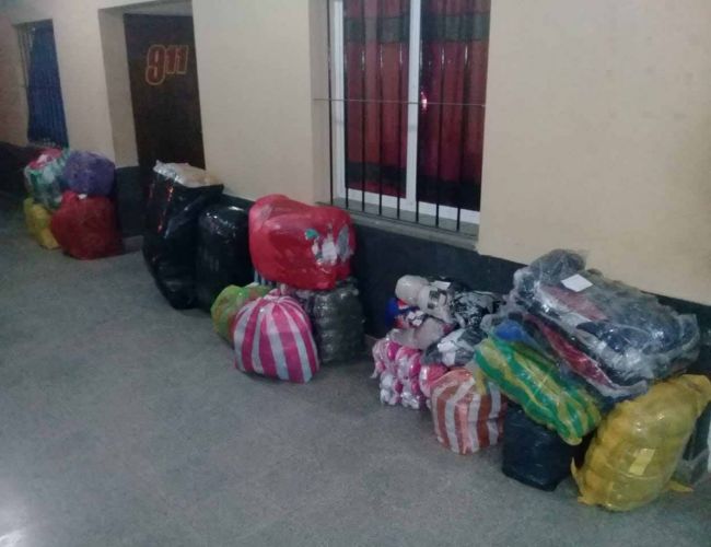 Ropa ingresada de contrabando