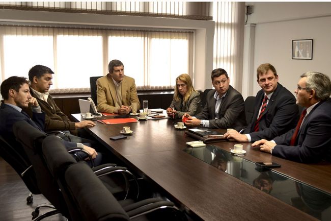 Se vienen los taxis híbridos?